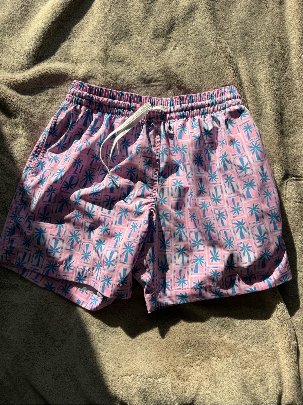 chubbies Pink Palm-Print Drawstring Bermudas